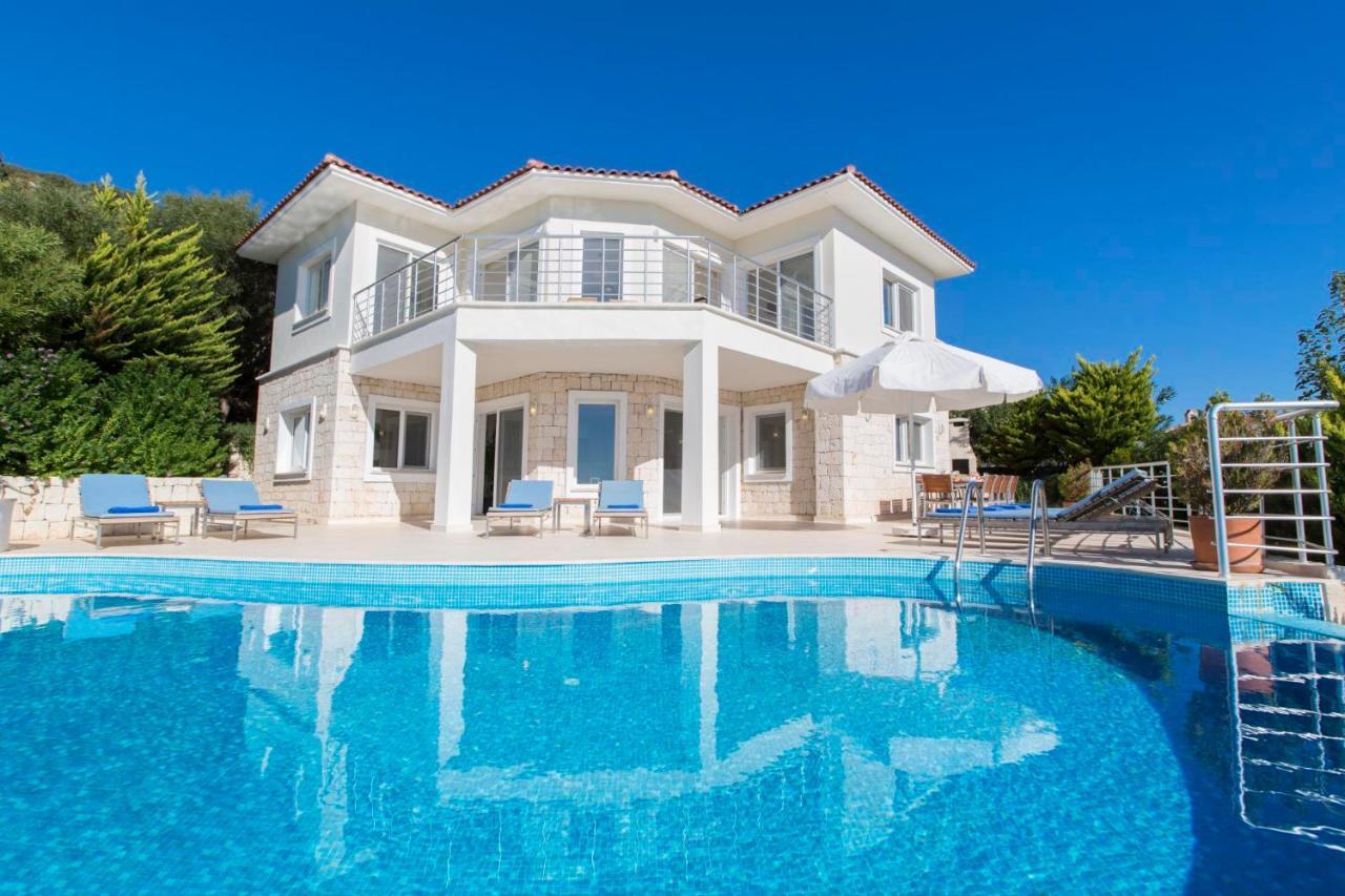 Iskenderun Villa Sleeps 10 With Pool And Air Con Yenikoy  외부 사진